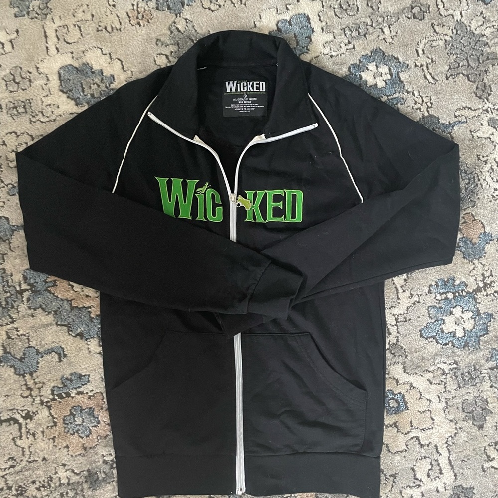 Zip up jacket wizard of oz tour sz S